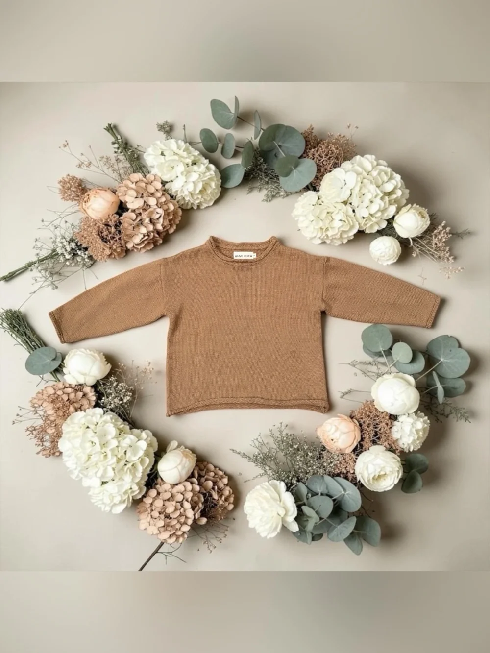 Women's Crewneck Sweater in Caramel